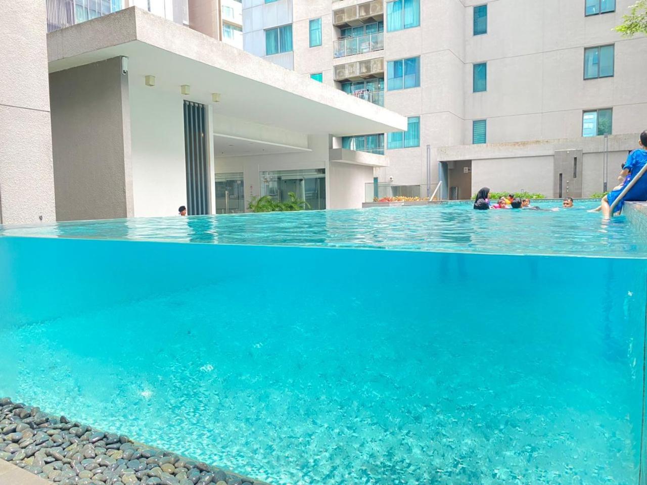 Mercu Summer Suites Klcc By Ab Kuala Lumpur Exterior photo